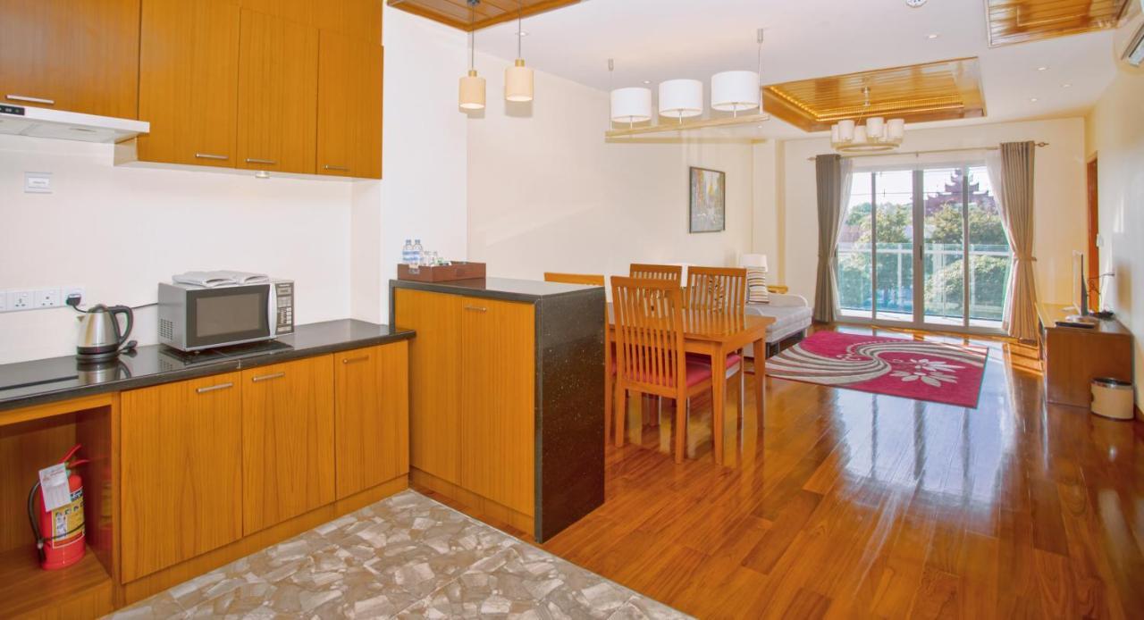 מנדלאי Sunset Palace View Suites מראה חיצוני תמונה