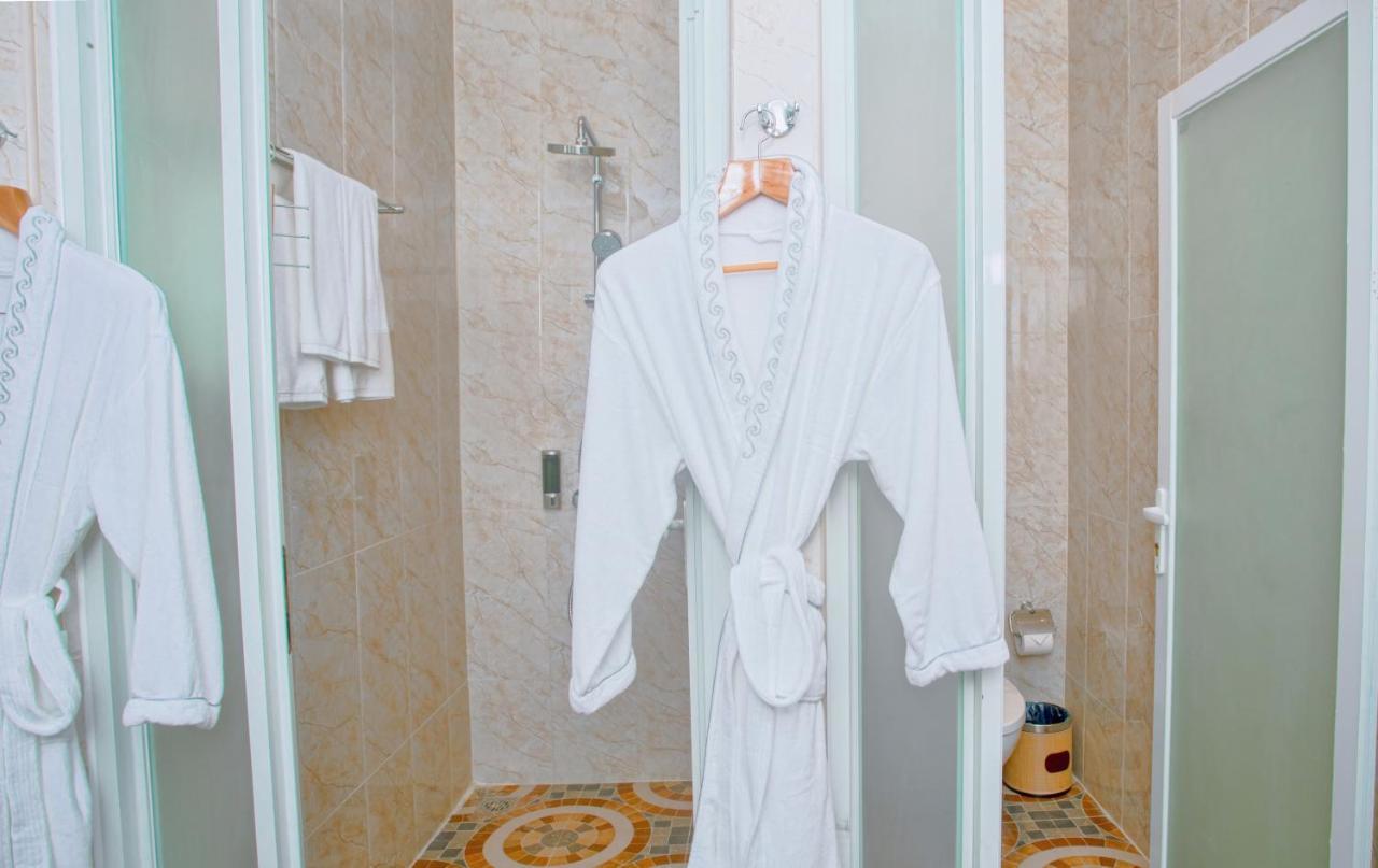 מנדלאי Sunset Palace View Suites מראה חיצוני תמונה