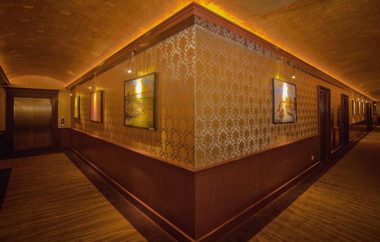מנדלאי Sunset Palace View Suites מראה חיצוני תמונה